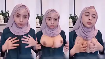 Ukhti Miera Dada Montok Goyang Sensual Menggoda Pria